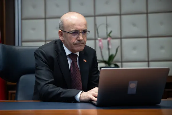Hazine ve Maliye Bakanı Mehmet Şimşek'ten enflasyon ve büyüme açıklaması! - 6