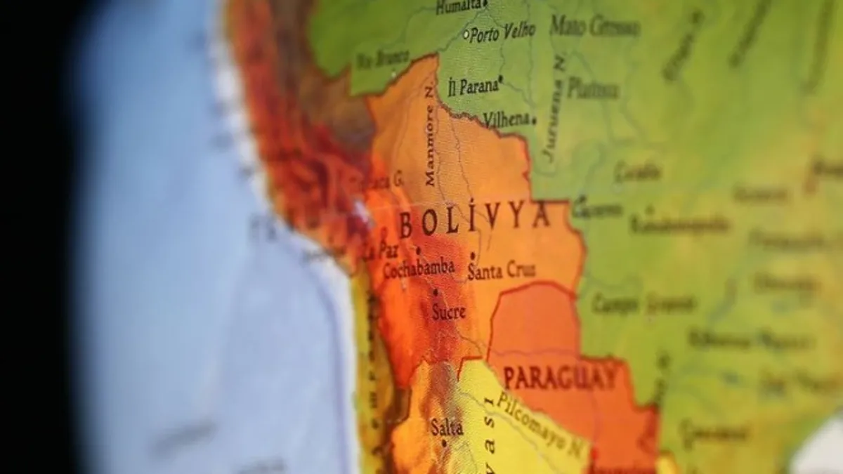 Bolivya'da seçimi kazanan Rodrigo Paz'dan ABD kararı: Bozulan ilişkiler yeniden düzelecek