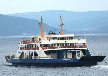 Kuzey Ege ve Güney Marmara'da feribot seferlerine fırtına engeli