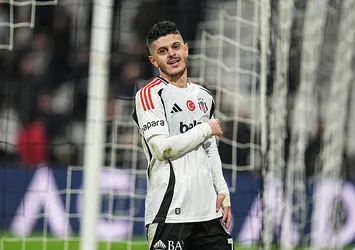 Beşiktaş'a Rashica'dan kötü haber!