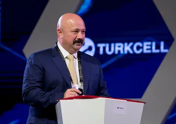 Turkcell Genel Müdürü Kaan Terzioğlu görevinden ayrıldı