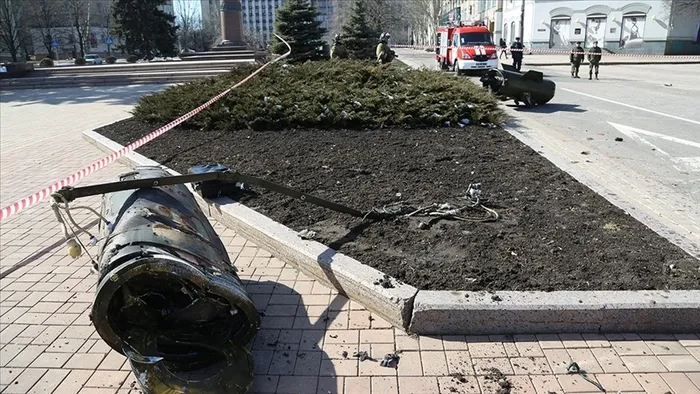 son-dakika-ukraynadan-donetsk-ve-luhanski-taniyan-suriyeye-yaptirim-tum-iliskiler-kesildi-1656616782409.jpg SON DAKİKA: Ukrayna’dan Donetsk ve Luhansk'ı tanıyan Suriye’ye yaptırım! Tüm ilişkiler kesildi - 1