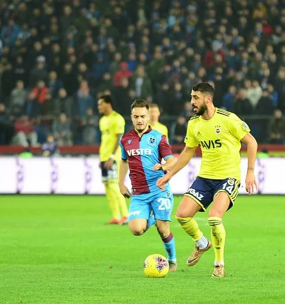 ATV canlı izle: Trabzonspor Fenerbahçe maçı canlı yayın linki! Ziraat Türkiye Kupası yarı final karşılaşması