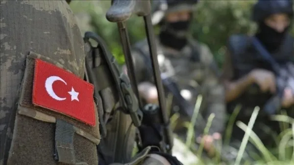 izmire-sehit-atesi-dustu-1619472333900.jpg İzmir'e şehit ateşi düştü: Acı haber ailesine verildi - 2