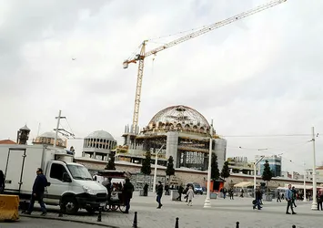 Taksim Camii'nde sona gelindi