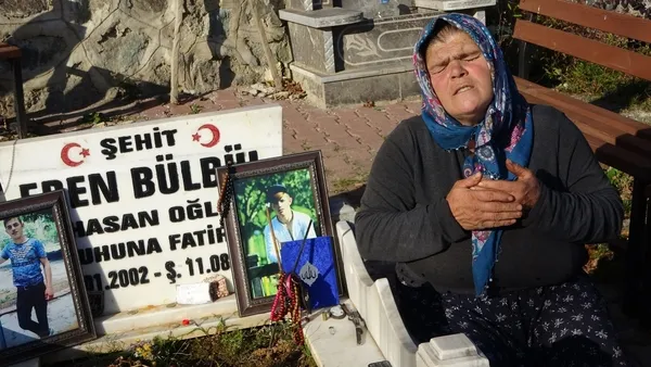 1636471420275.jpg Şehit Eren Bülbül’ün annesinden İYİ Partili Türkkan’a ve Meral Akşener’e tepki: Yazıklar olsun - 3