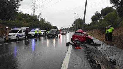 İstanbul Eyüpsultan’da korkunç kaza! Otomobil hurdaya döndü sürücü hayatını kaybetti