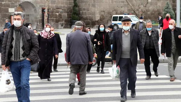 1618118975677.jpg Ramazan'da tam kapanma gündemde mi? Gözler kabineye çevrildi - 6