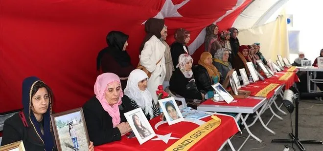 Diyarbakır anneleri HDP’lilere tepki gösterdi! HDP Kürtlerin düşmanı