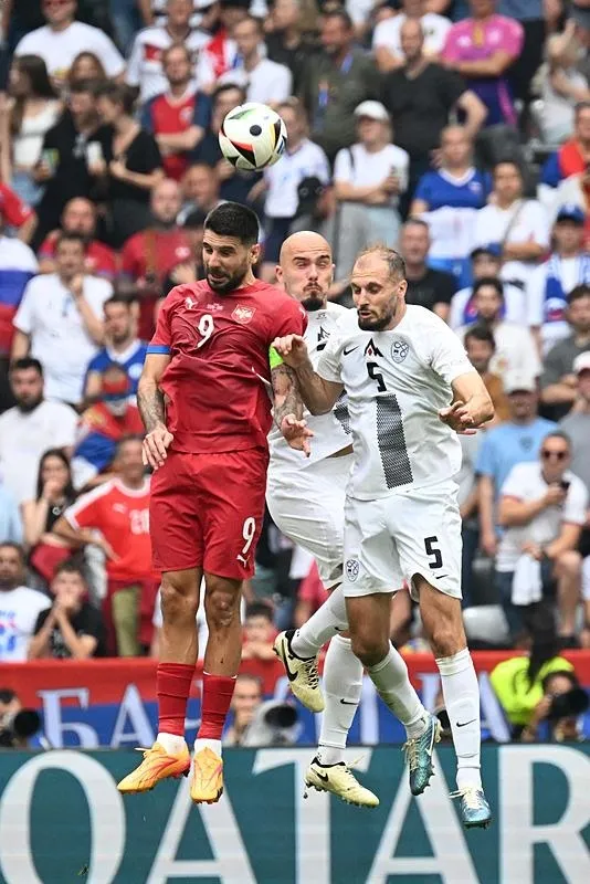Sırbistan’dan son saniye gol! Slovenya - Sırbistan 1-1 mücadelesinde kazanan çıkmadı