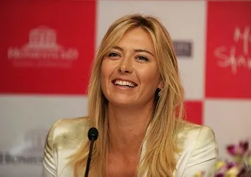 Sharapova'ya göre önce kariyer sonra çocuk