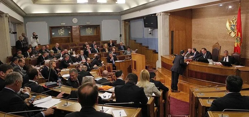 SANDIKTAN KOALİSYON ÇIKTI