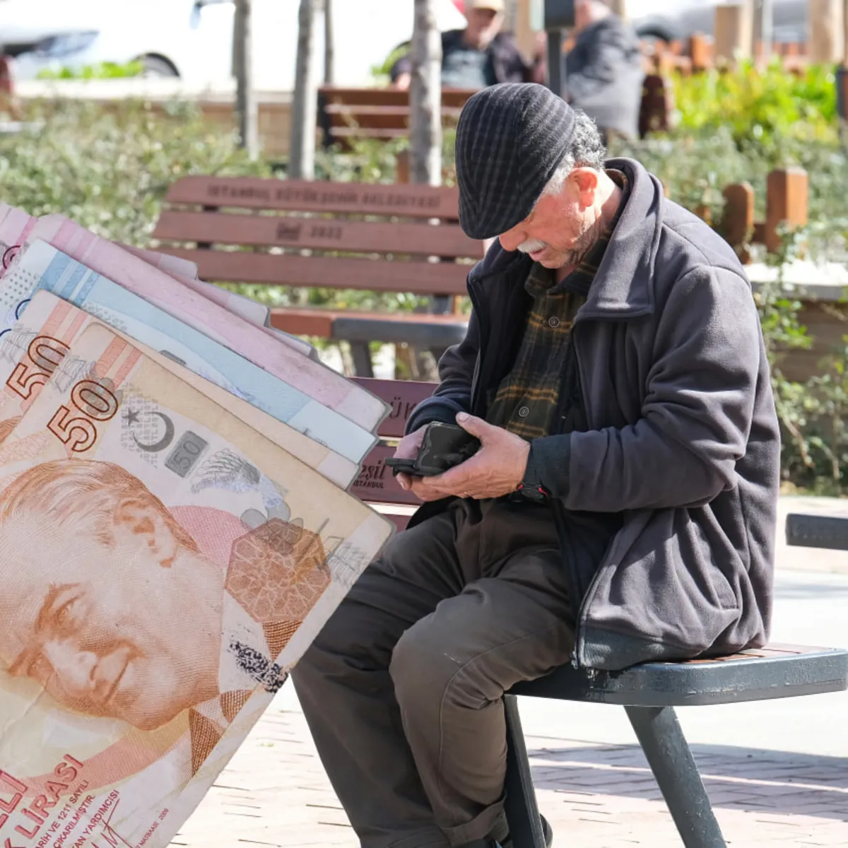 Sosyal yardım ödemelerine temmuz zammı: Engelli maaşı, dul ve 65 yaş aylığı ne kadar olacak?