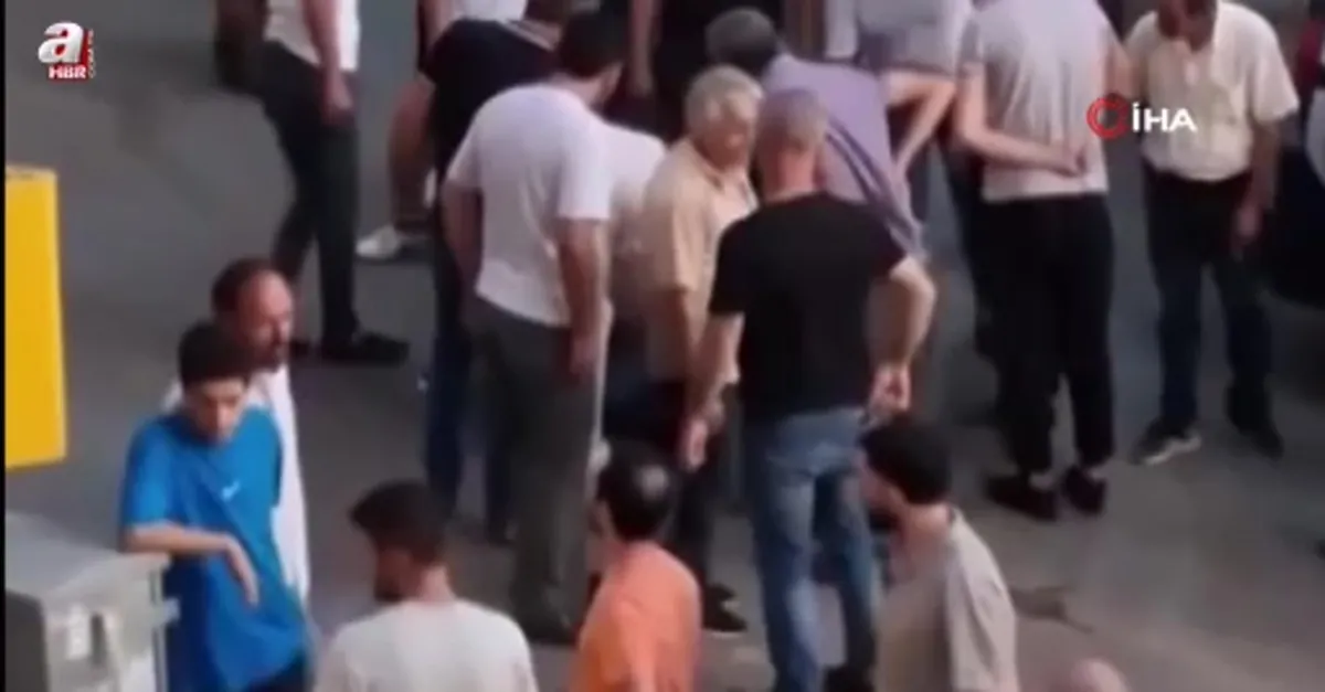 Amca ile yeğeninin kavgası kanlı bitti