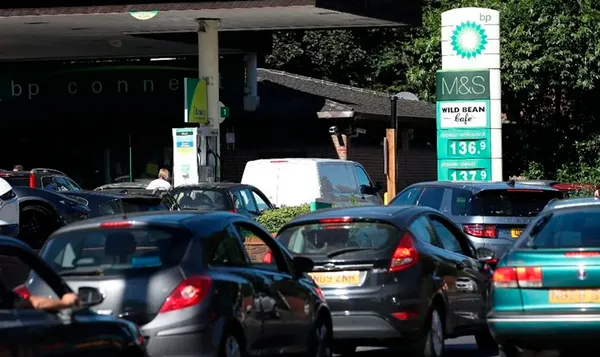 Almanya'da akaryakıt fiyatları rekor kırdı! Tüm zamanların zirvesinde - 3