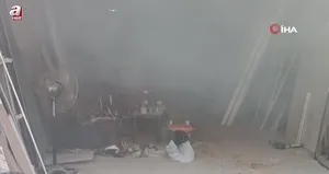 Tutuşan talaş iş yerini yaktı