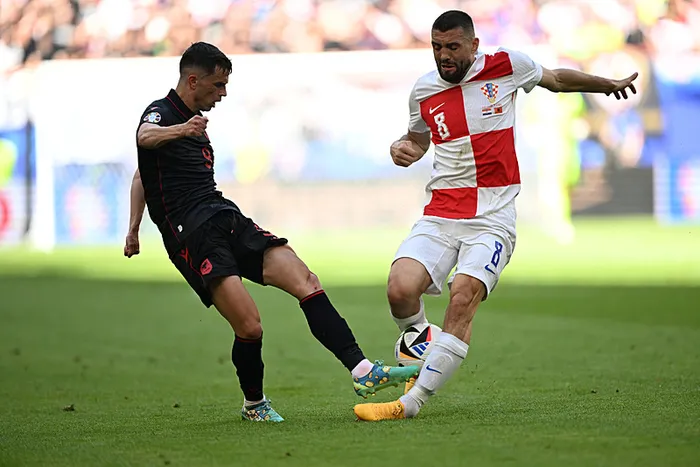 Hırvatistan - Arnavutluk maçında futbol şöleni! Top bir o kalede bir bu kalede...