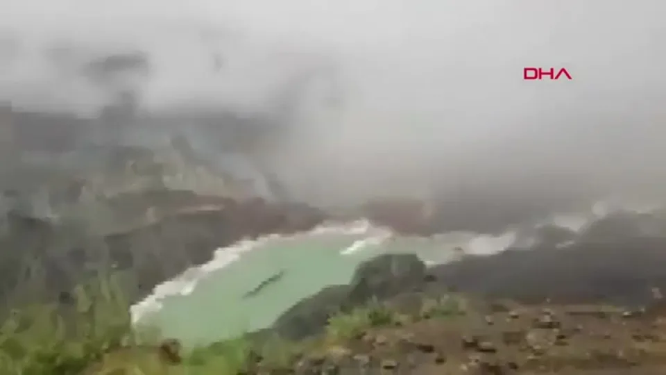 Son dakika: Myanmar’da facia! Madende heyelan: 113 ölü |Video