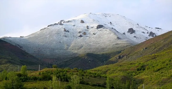 Erzincan’a mayıs ayında kar yağdı