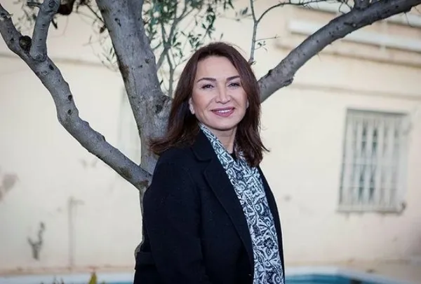 Demet Akbağ bahçe inadı yüzünden tekrar mahkemelik oldu