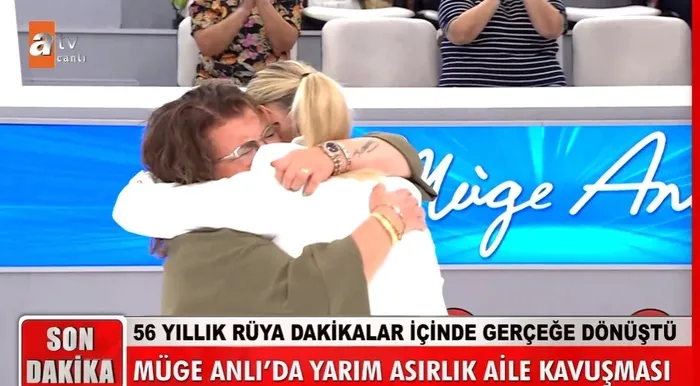 bir-kayanin-uzerinde-kaderine-terk-edilmisti-muge-anlida-yarim-asirlik-aile-kavusmasi-1759305150042.jpg Kaynak: ATV
