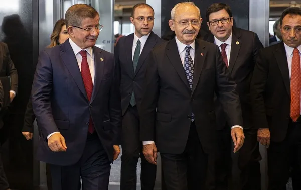 1692003291489.jpg CHP fondaşı Can Ataklı'nın hedefinde küçük ortaklar var: CHP'ye asalak gibi yapıştılar! Bunlar belkemiksiz ve onursuzlar... - 4