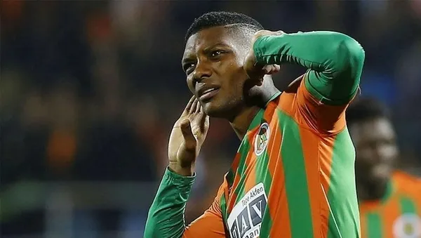 Son dakika transfer gelişmesi... Junior Fernandes Başakşehir’de...