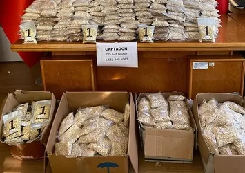 2 limanda geniş çaplı uyuşturucu operasyonu! Binlerce hap ele geçirildi...
