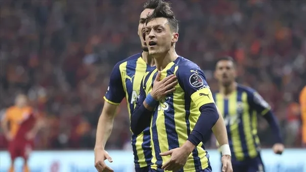 mesut-ozilden-flas-aciklama-fenerbahceye-ve-turkiyeye-tatil-yapmaya-gelmedim-1655828670894.jpg Mesut Özil'den flaş açıklama! Fenerbahçe'ye ve Türkiye'ye tatil yapmaya gelmedim - 1