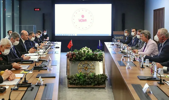 Son dakika: İçişleri Bakanı Soylu, AB Komisyonu İçişlerinden Sorumlu AB Komiseri Johansson'ı kabul etti - 1