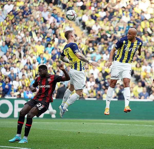 fenerbahce-vavacars-fatih-karagumruk-canli-anlatim-ilk-11ler-1652636022772.jpg Kadıköy’de sessiz gece! Fenerbahçe - Fatih Karagümrük: 0-0 (MAÇ SONUCU ÖZET) - 7