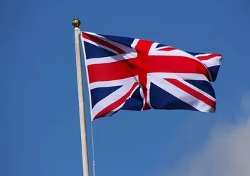 İngiltere 3 grubu terör örgütü ilan etmeye hazırlanıyor