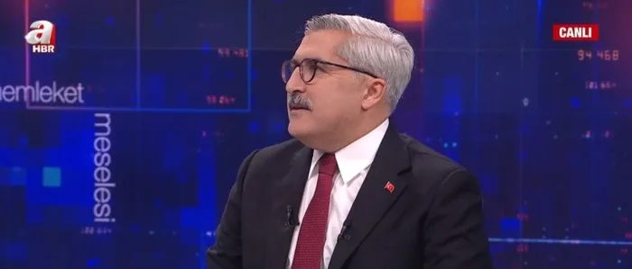 baskan-erdogandan-chpye-18-yil-sonra-ziyaret-tarihi-gorusmede-dakika-dakika-yasananlar-son-kulis-bilgileri-a-h-1718134518645.jpg Başkan Erdoğan’dan CHP’ye 18 yıl sonra ziyaret! Tarihi görüşmede dakika dakika yaşananlar |Son kulis bilgileri A Haber’de | AK Partili Hüseyin Yayman: Siyasette yüzler gülüyor - 4