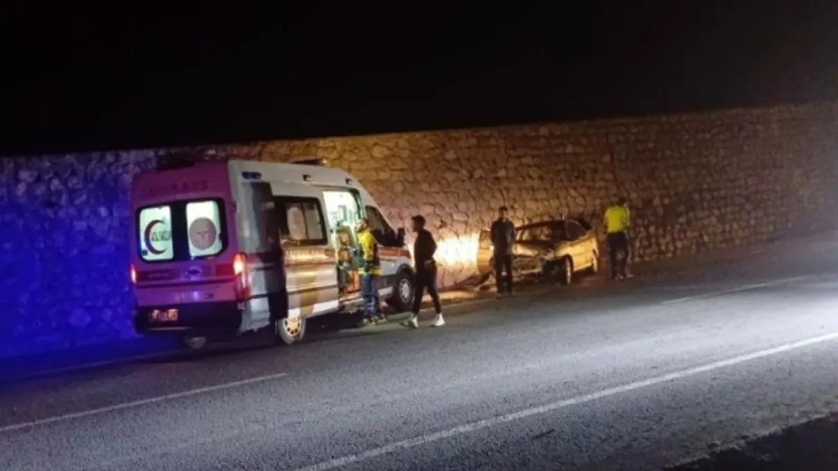 Çorum'da kontrolden çıkan araç dehşet saçtı! Yaralılar var