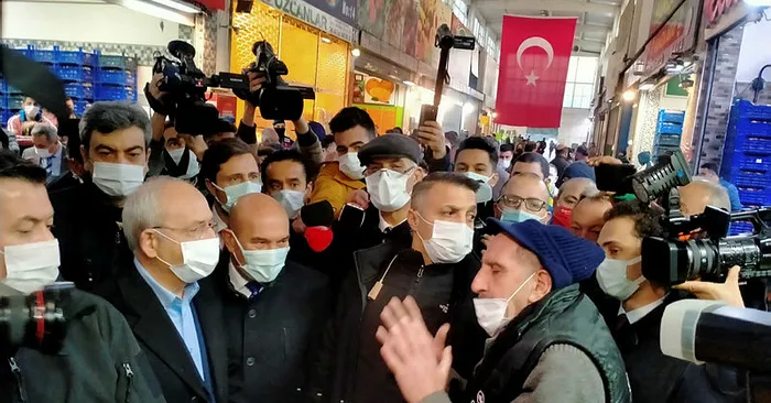 Esnaftan Kılıçdaroğlu’na tepki! İzmir ziyaretinde neye uğradığını şaşırdı