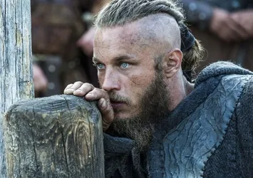 Aslışah Alkoçlar, 'Ragnar Lodbrok'a aşık oldu