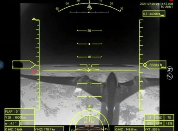 Baykar Teknik Müdürü Selçuk Bayraktar’dan heyecanlandıran AKINCI İHA paylaşımı