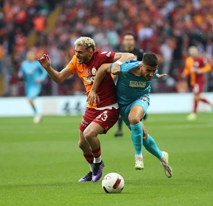 okan-buruktan-hucumda-farkli-tercih-iste-galatasaray-sivasspor-maci-ilk-11leri-1714929480035.jpeg Galatasaray-Sivasspor maç sonucu (6-1) - 2