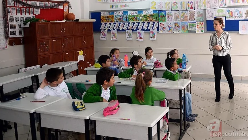 Öğretmen ataması başvuru ekranı 20 Mayıs 2024 | 20 BİN ÖĞRETMEN ATAMASI sözlü sınav nasıl olacak, konular neler? 11