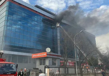 Son dakika: İstanbul'da fabrika yangını