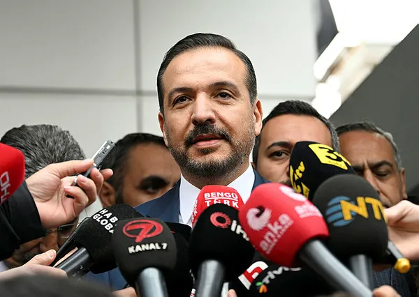 Gözler 6’lı koalisyon toplantısında! CHP önünde platform kuruluyor! Kılıçdaroğlu konuşma yapacak