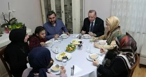 Halkın adamı halkın sofrasında