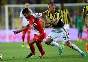 Fenerbahçe'ye Martin Skrtel uyarısı geldi!