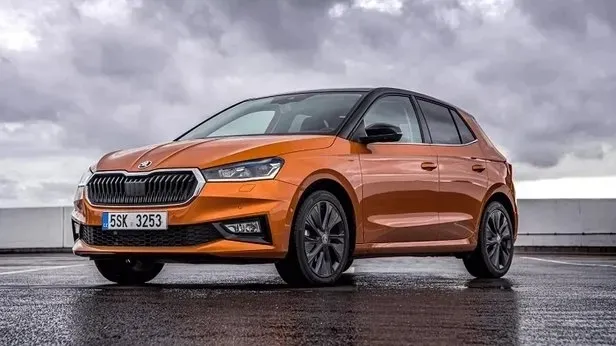 328 BİN TL’YE SIFIR ARAÇ! Tüm markalar listeyi yeniledi! İndirim sonrası fiyatlar Fiat, Renault, Dacia, Hyundai, Opel modellerinin fiyatları kaça düşüyor?