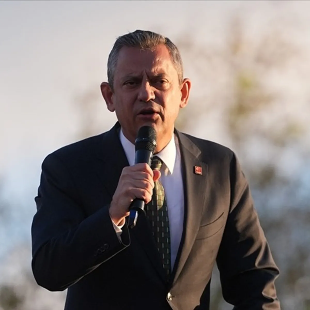 CHP İçinde İstifa Çağrıları ve Yolsuzluk İddiaları Gündemde