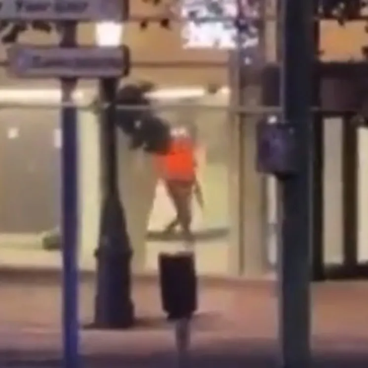 Brükselde saldırı! Ölüler var