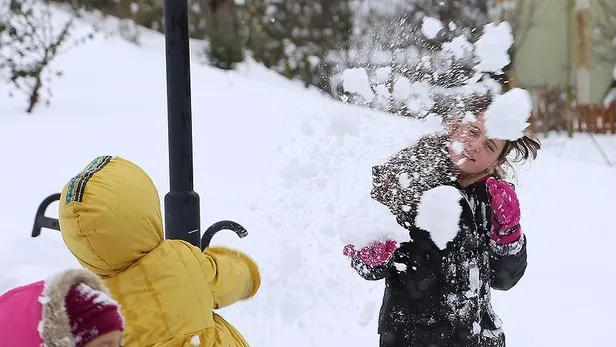 rizede-okullar-tatil-mi-10-11-mart-rize-artvin-gumushane-giresun-ordu-samsun-tokatta-kar-tatili-var-mi-1646832782248.jpg Rize'de okullar tatil mi? 10-11 Mart Rize, Trabzon, Artvin, Gümüşhane, Giresun, Ordu, Samsun, Tokat'ta kar tatili var mı? - 2