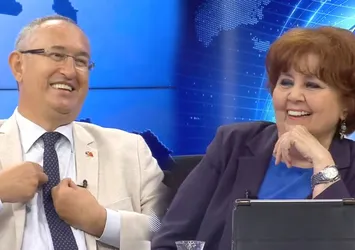 CHP'li Atila Sertel camide zikir çeken Müslümanlarla alay etmeye kalktı! Halk TV'de İslam düşmanlığı