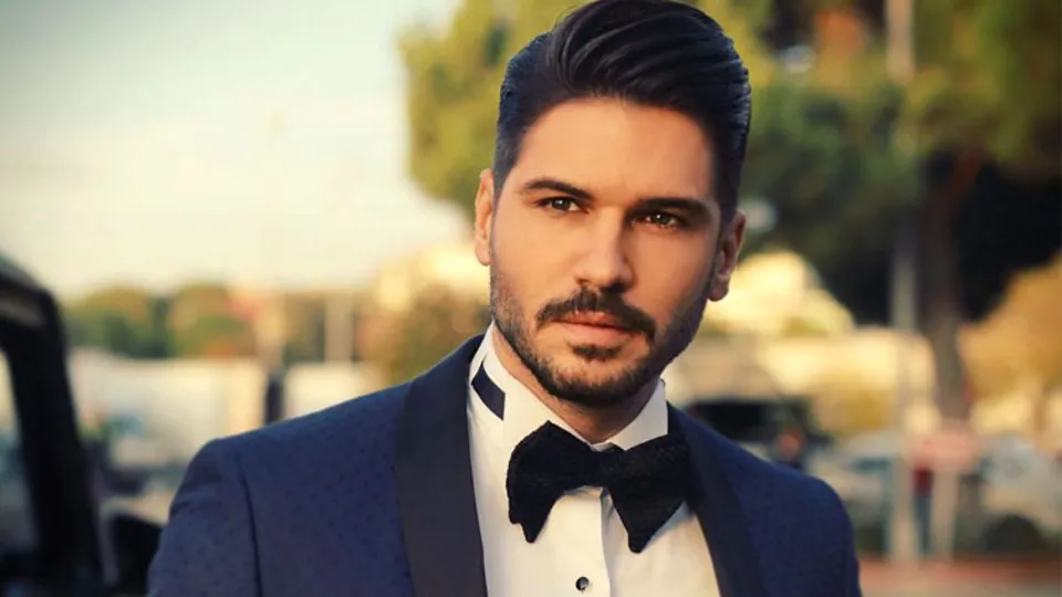 Tolgahan Sayışman'dan sevenlerine kötü haber