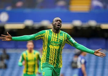 Mbaye Diagne'den Chelsea'ye gol